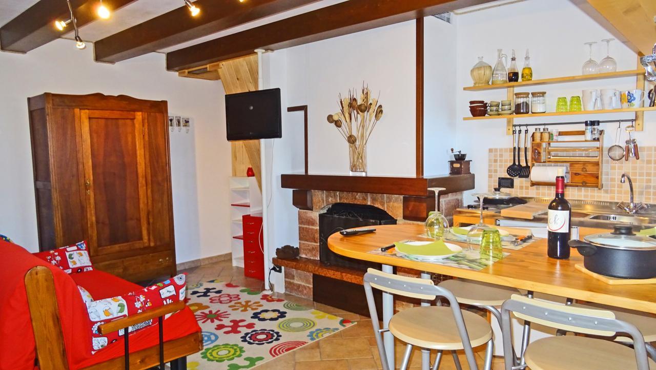 Casa Paola Holiday Studio By Gardadomusmea Tremosine Екстериор снимка